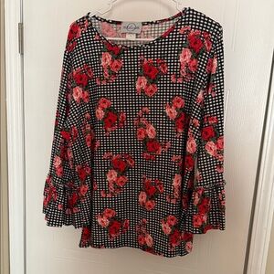 Floral Checkered Blouse with Ruffled Sleeves